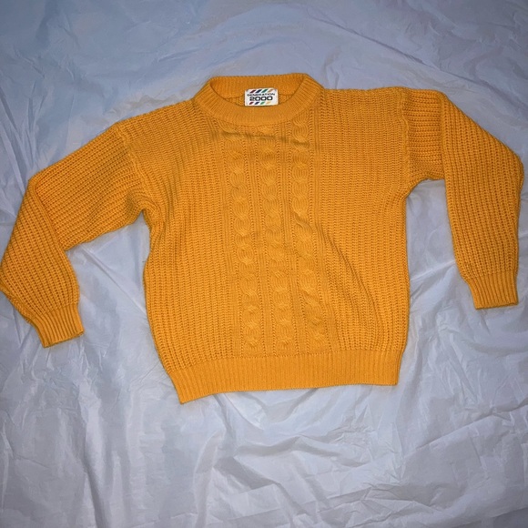Vintage Sweater Women's Medium Mustard Yellow 3D Cable Knit - Picture 1 of 3